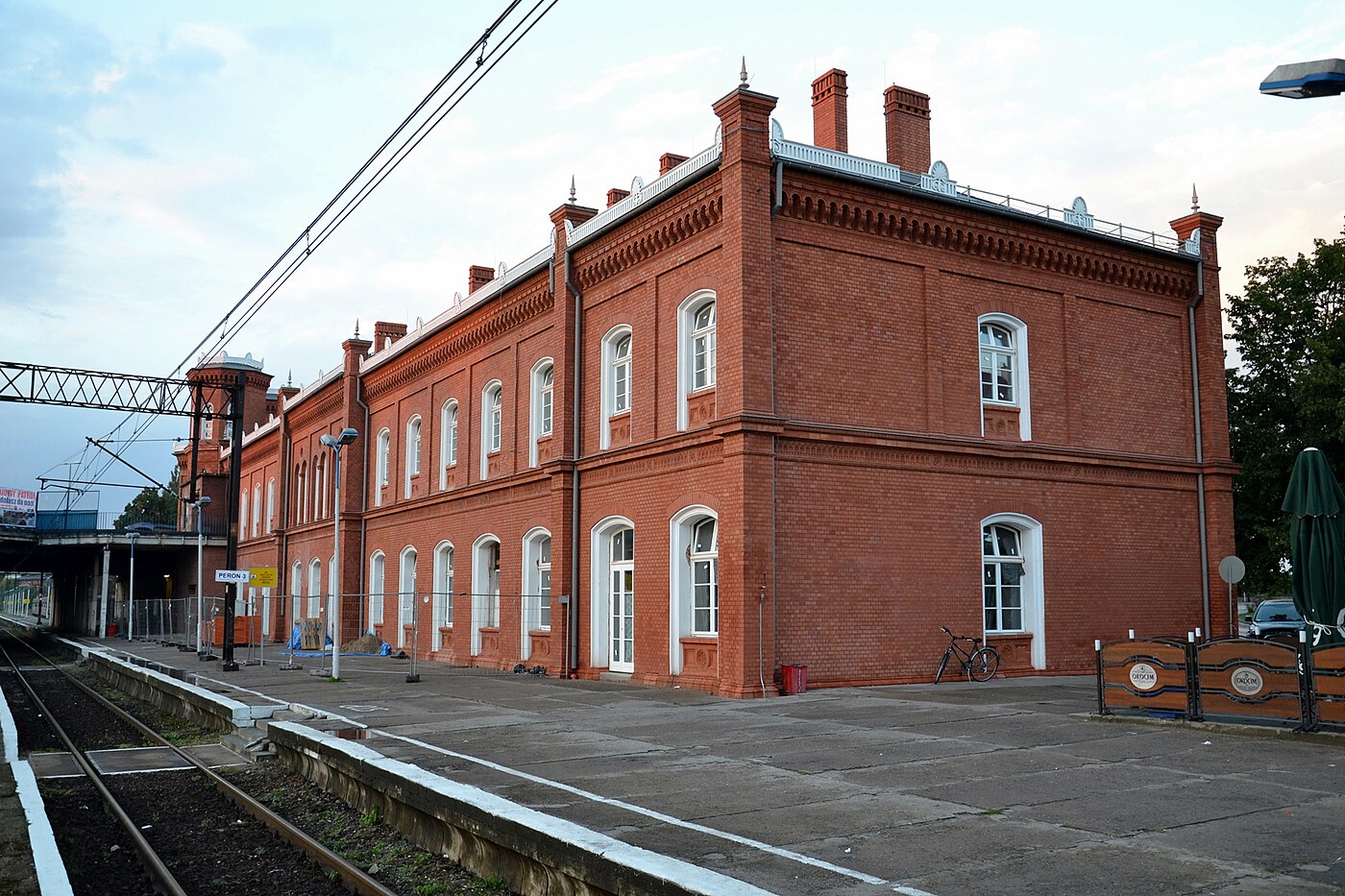 Ceglany dworzec kolejowy, peron 3.